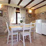Apartman Midea 2 *