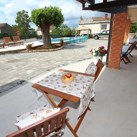 Midea 2 Apartament
