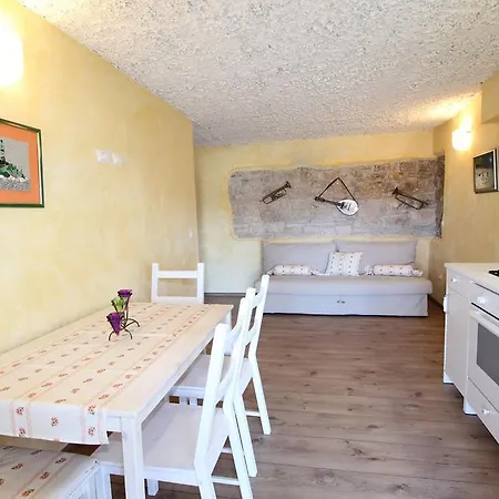 Apartment Midea 2