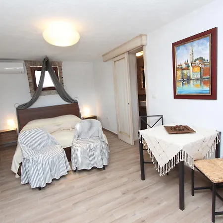 Apartamento Midea 2 *