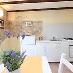 Midea 2 * Rovinj