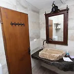 Apartment Midea 2 *
